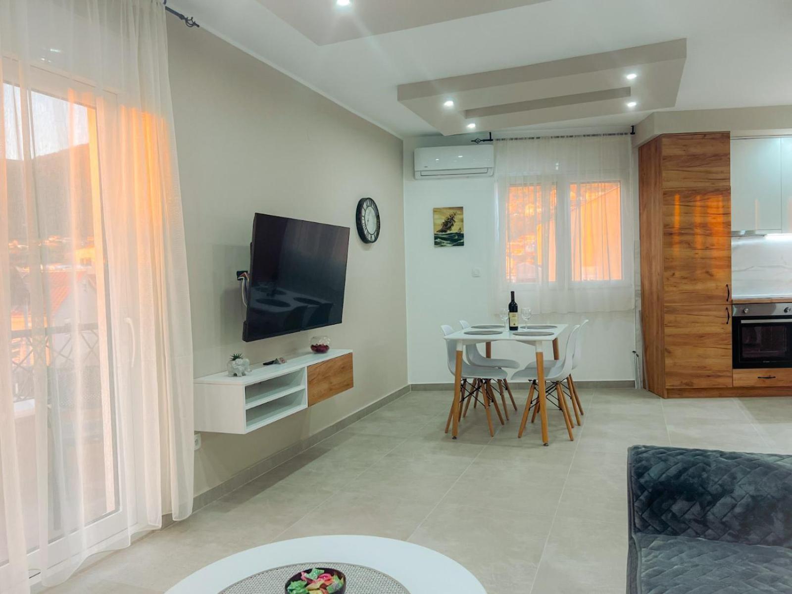 M&N Residence Тиват Номер фото