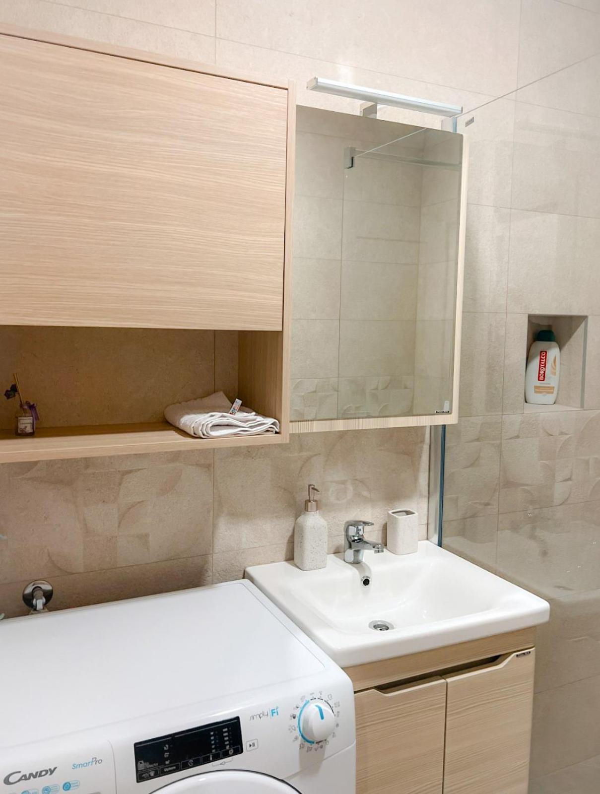 M&N Residence Тиват Номер фото
