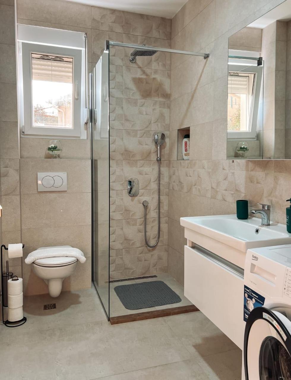 M&N Residence Тиват Номер фото