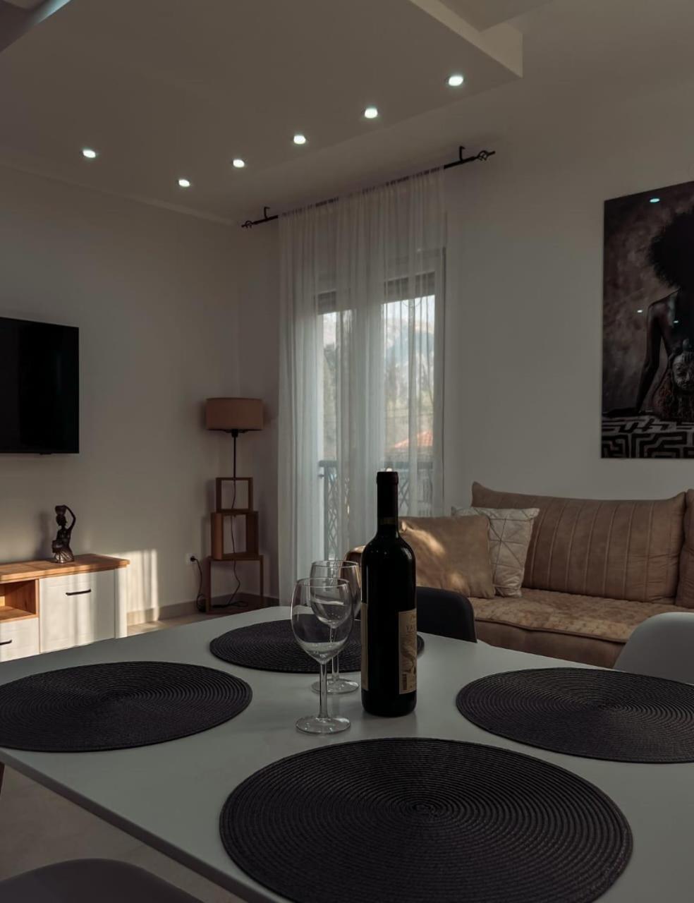 M&N Residence Тиват Номер фото